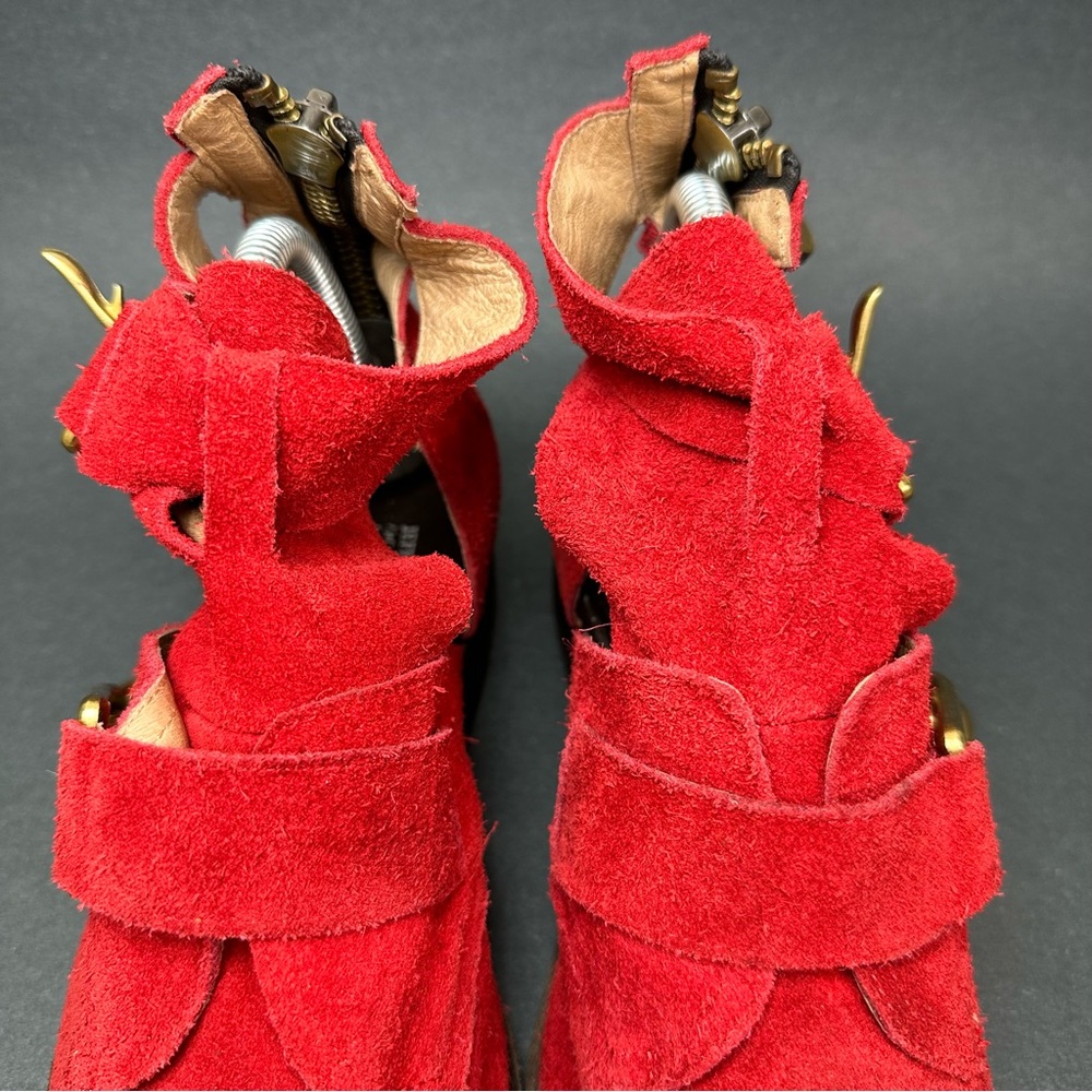 Jeffrey Campbell Flashing Red Suede Gold Buckles Heeled Zip Up Boots US Size 7 - Picture 4 of 9